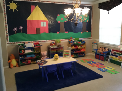 Image of the arge daycare room
